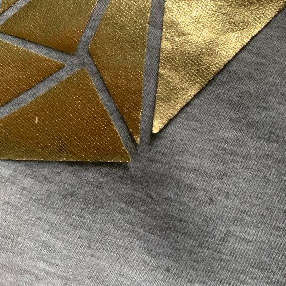 🇨🇳LAN YI ZI KOU sweater gold motif M (S fit) - Picture 4 of 9
